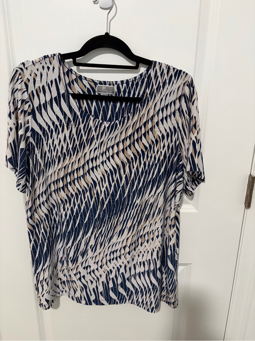 JM Collection Navy and Cream Short-Sleeve Printed Tee